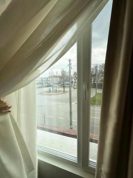 New Luxury Furnished Apartment - Beach, Varna Center & Fast Wi-Fi Kültér fotó