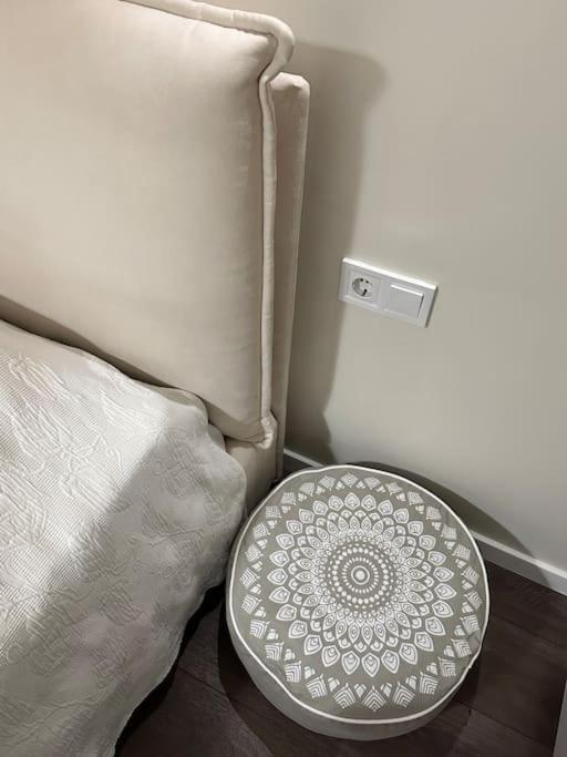New Luxury Furnished Apartment - Beach, Varna Center & Fast Wi-Fi Kültér fotó